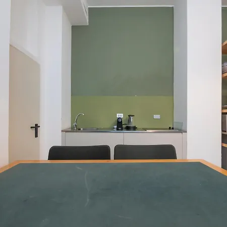 Apartman I Host - Lamarmora 3a *