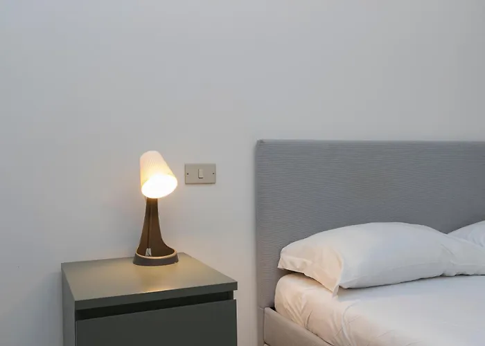 I Host - Lamarmora 3a * ミラノ